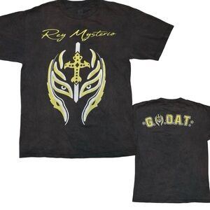 Rey Mysterio WWE G.O.A.T. Black and Yellow Graphic T-Shirt See Measurements